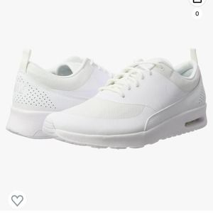 Nike Women's Athletic Shoes - White